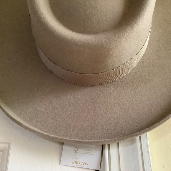 Brixton Victoria Wool Felt Fedora Sand SZ S main image 13